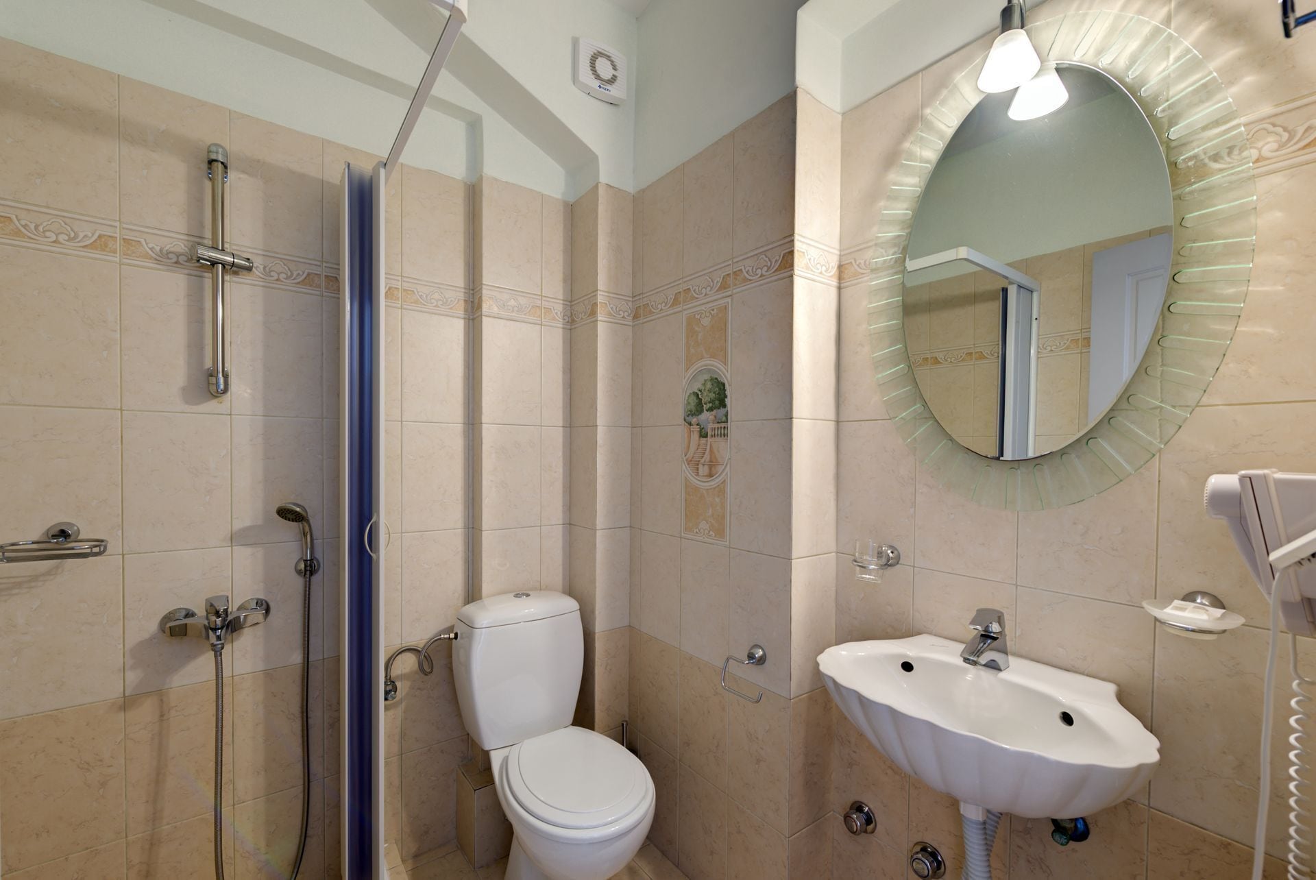 1 bedroom, minibar, in-room safe, individually decorated