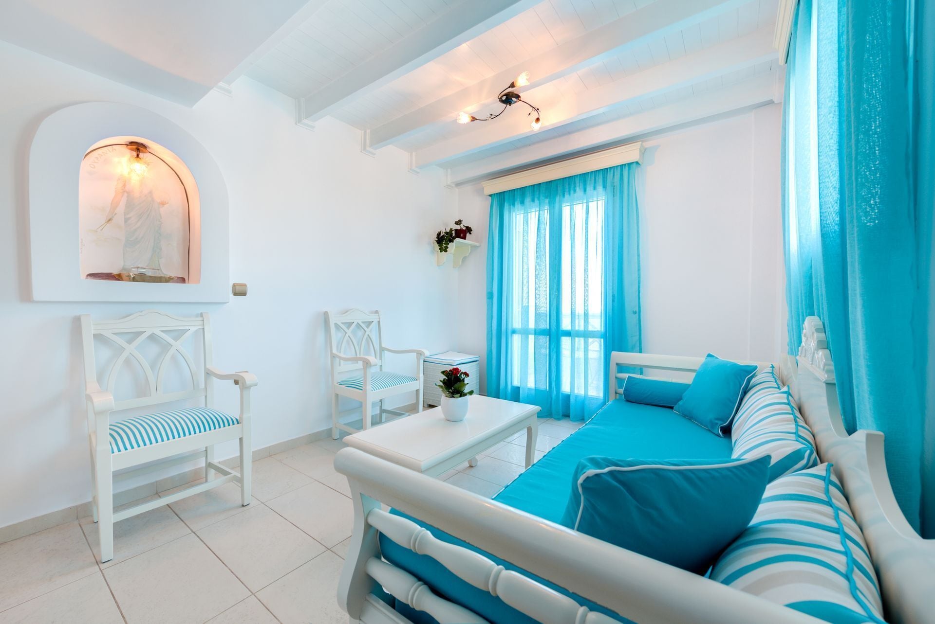 deluxe quadruple room, hot tub, sea view (maisonette ) | 1 bedroom, minibar, in-room safe, individually decorated