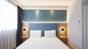 Biancheria da letto ipoallergenica, copriletto in piuma, minibar