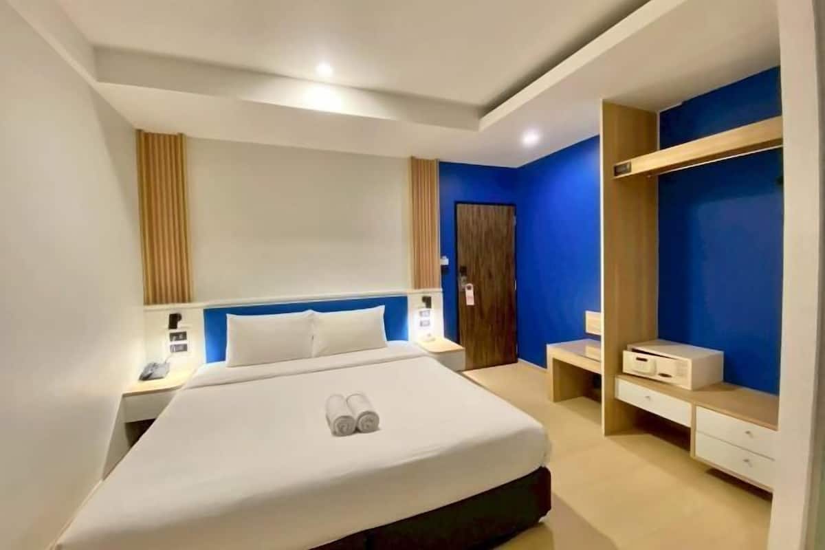 Bäddmadrasser, värdeförvaringsskåp på rummet, skrivbord och gratis wi-fi