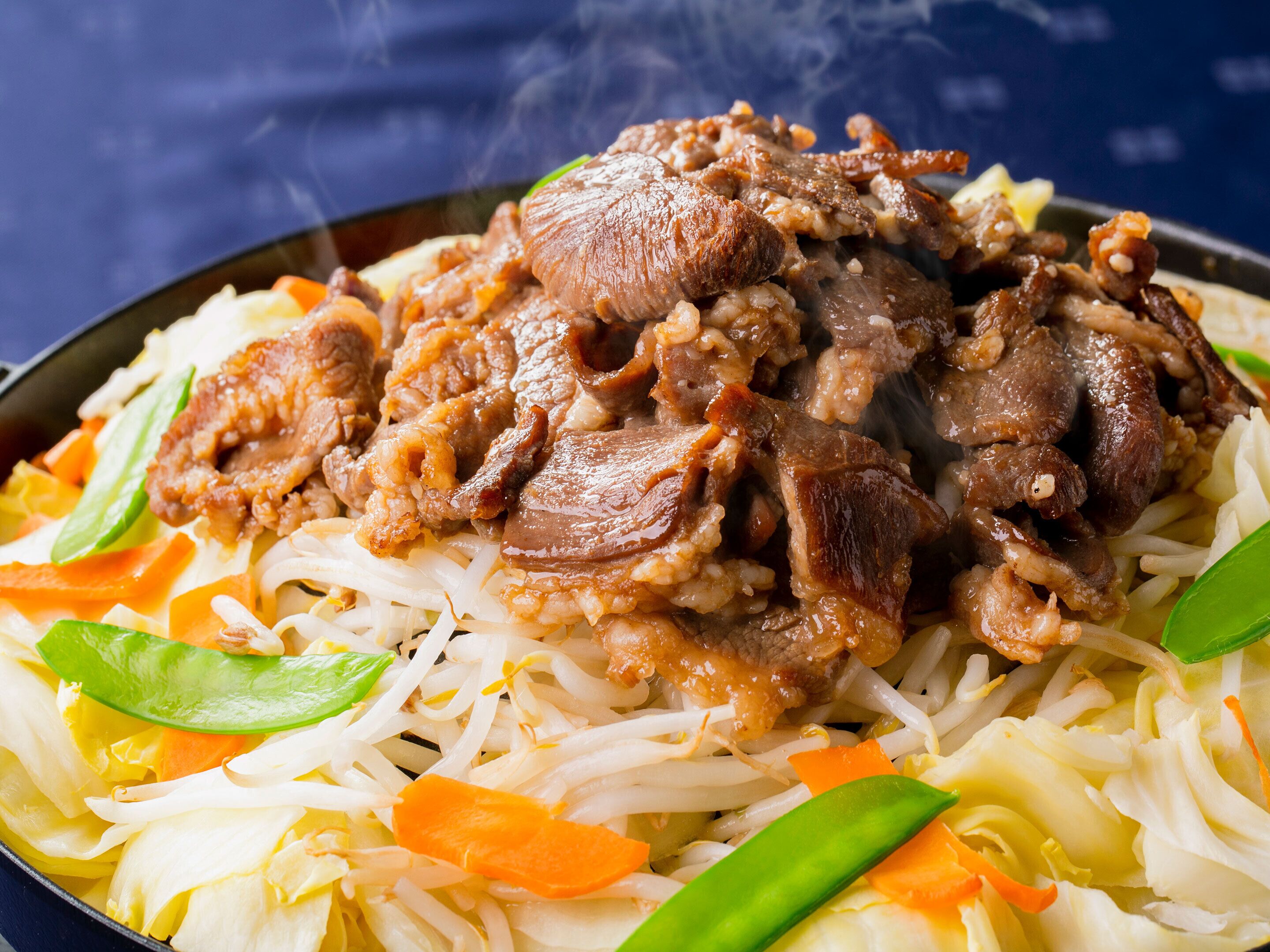 daily buffet breakfast (jpy 1300 per person)