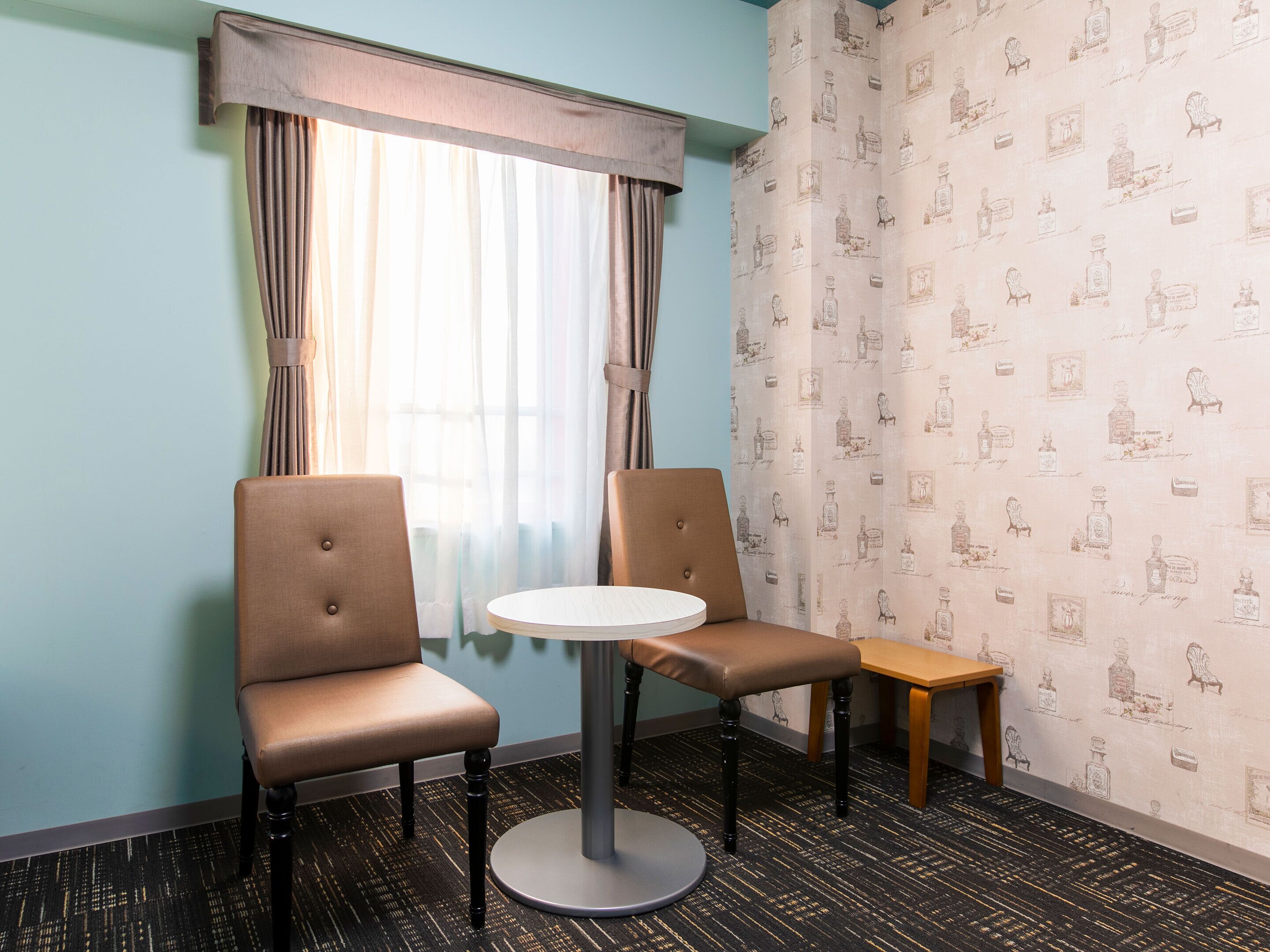 in-room safe, desk, free wifi, bed sheets