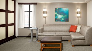 룸, 킹사이즈침대 1개, 코너 (with Sofa Bed, Specialty)
