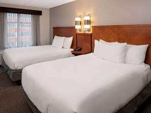 Premium bedding, pillow-top beds, desk, blackout curtains - Hyatt Place Pittsburgh-North Shore (Pittsburgh)