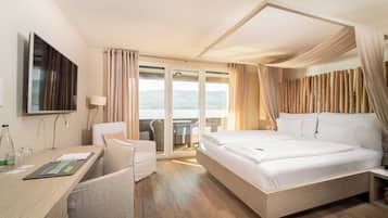 Classic Superior Lake | Allergikerbettwaren, Minibar, Zimmersafe, Schreibtisch