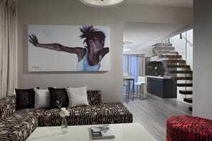 Loft Studio Premier | Living area | 37-inch LCD TV with satellite channels, TV, iPod dock - Modena by Fraser Putuo Shanghai (Shanghai)