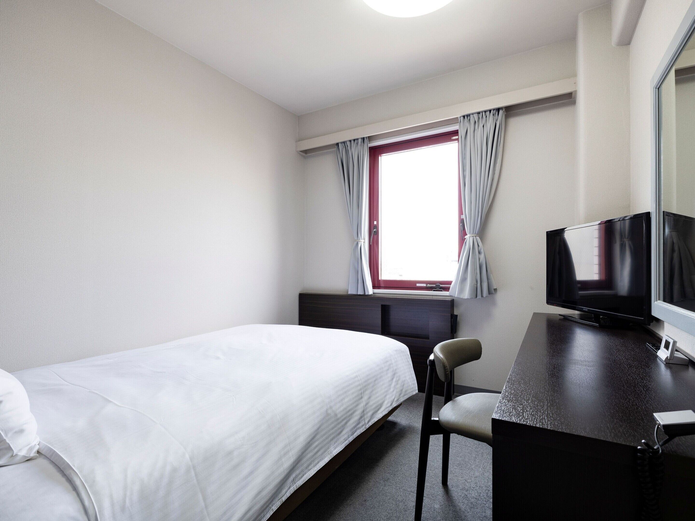 書桌、熨斗/熨衣板、免費無線上網、床單