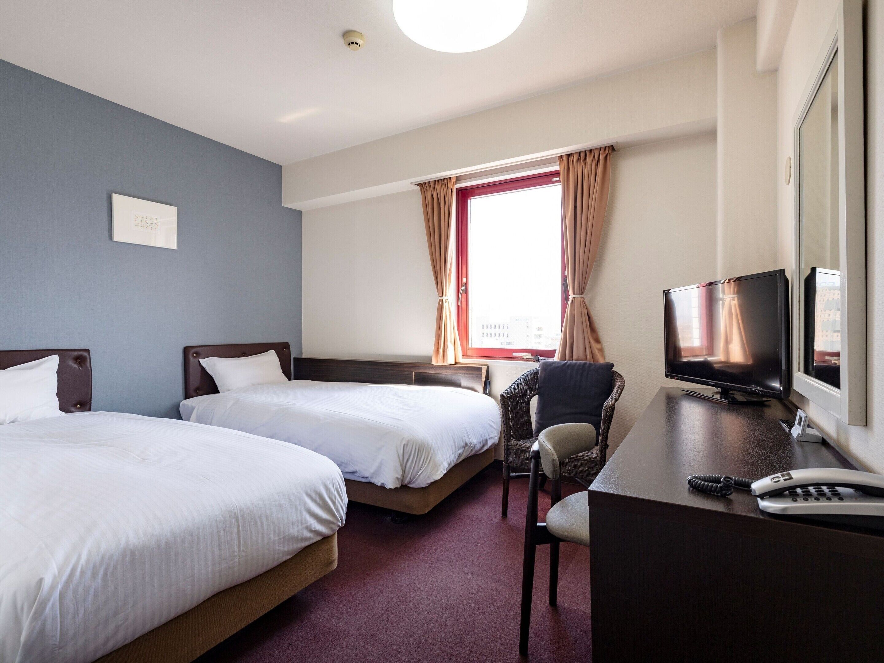 書桌、熨斗/熨衣板、免費無線上網、床單