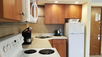 2 Queen Kitchen, includes Seasonal Timbavati Wildlife Park | 私人厨房 | 微波炉、茶具/咖啡用具