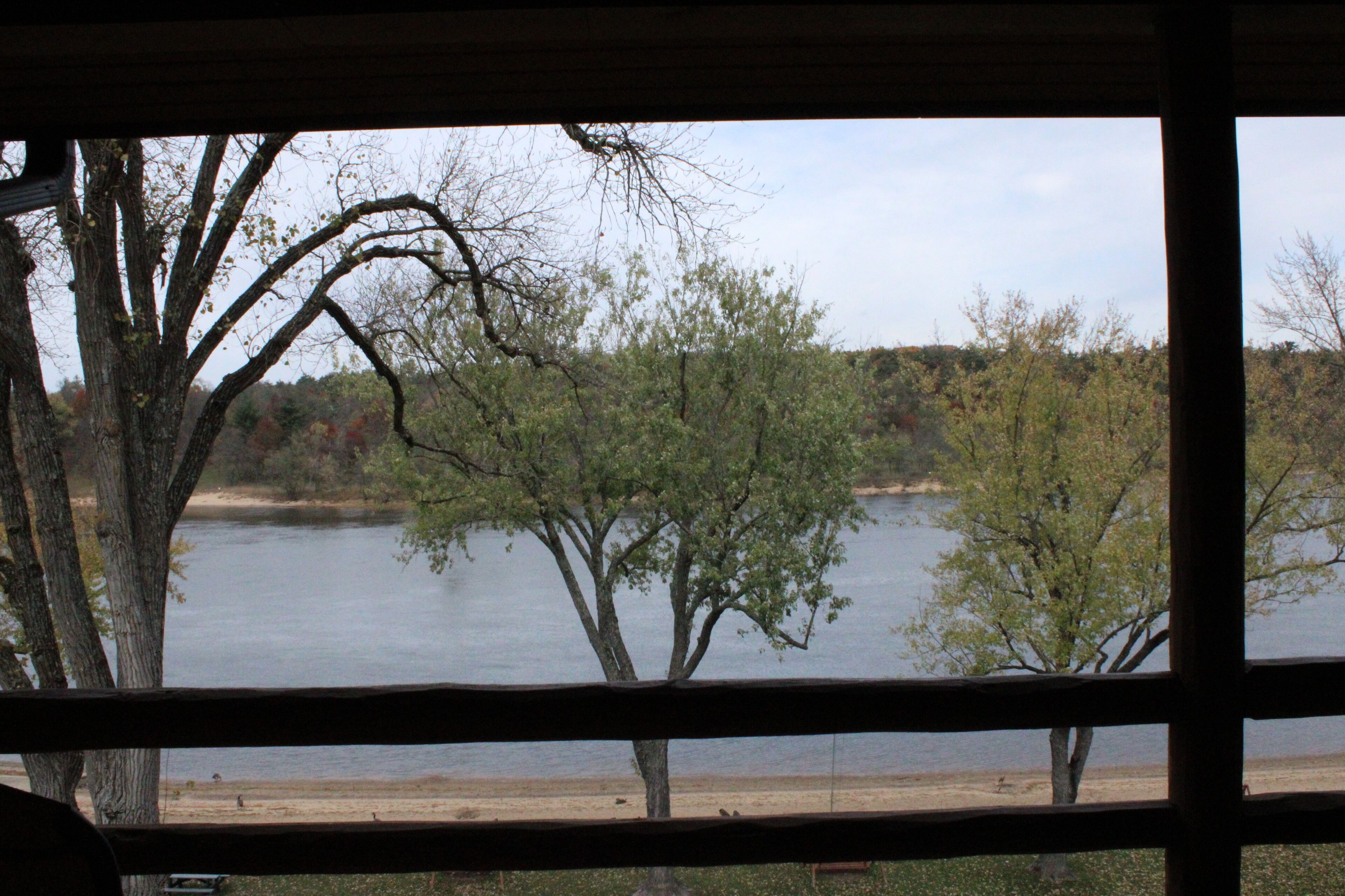 riverview premier lodge room (6 person) | water view