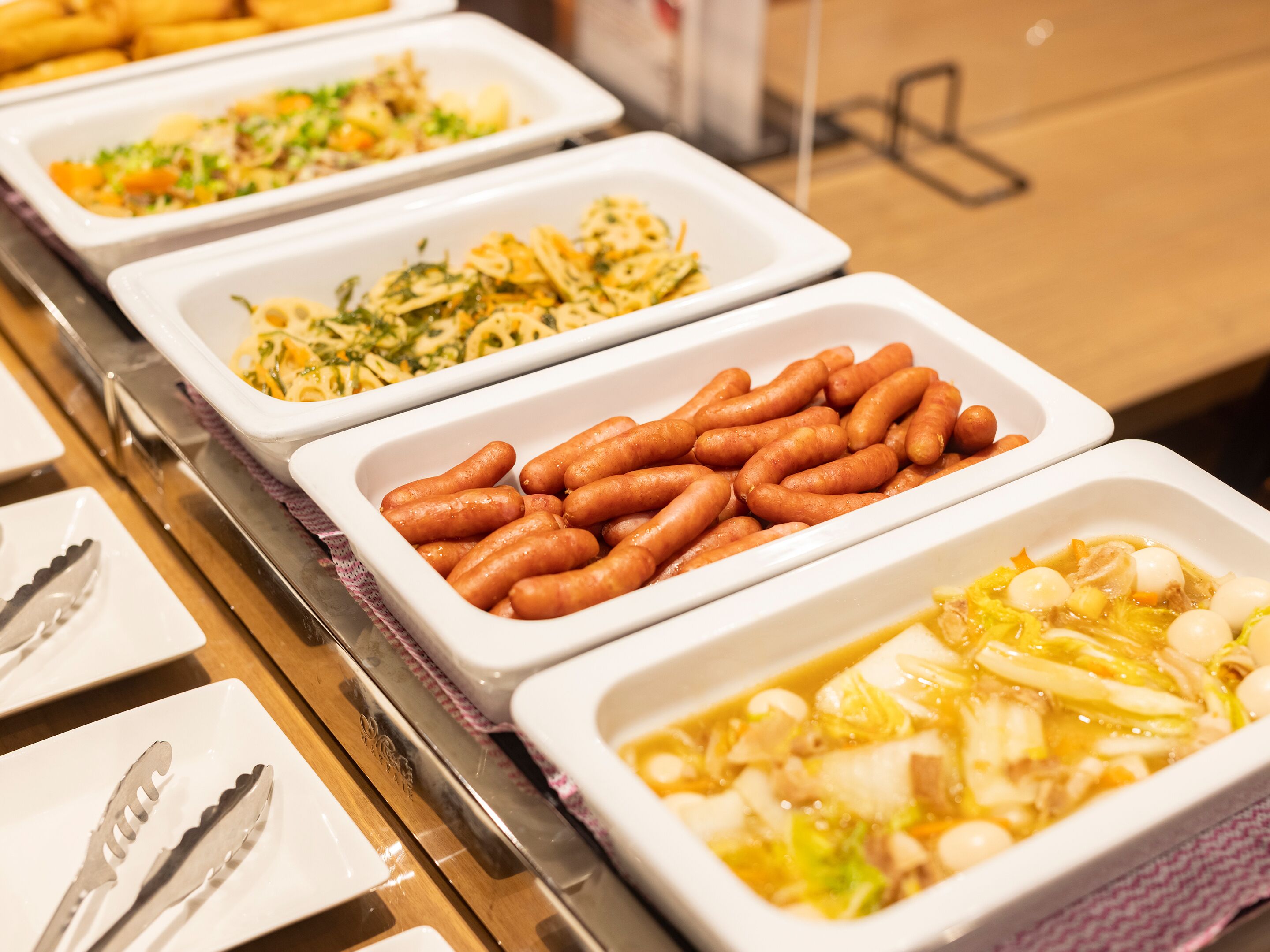 Dagelijks ontbijtbuffet (JPY 1200 per persoon)