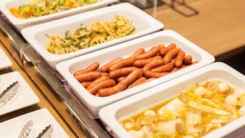 Dagelijks ontbijtbuffet (JPY 1200 per persoon)