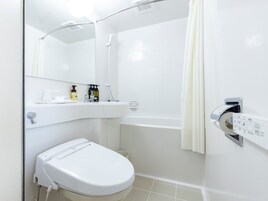Desk, blackout drapes, iron/ironing board, free WiFi
