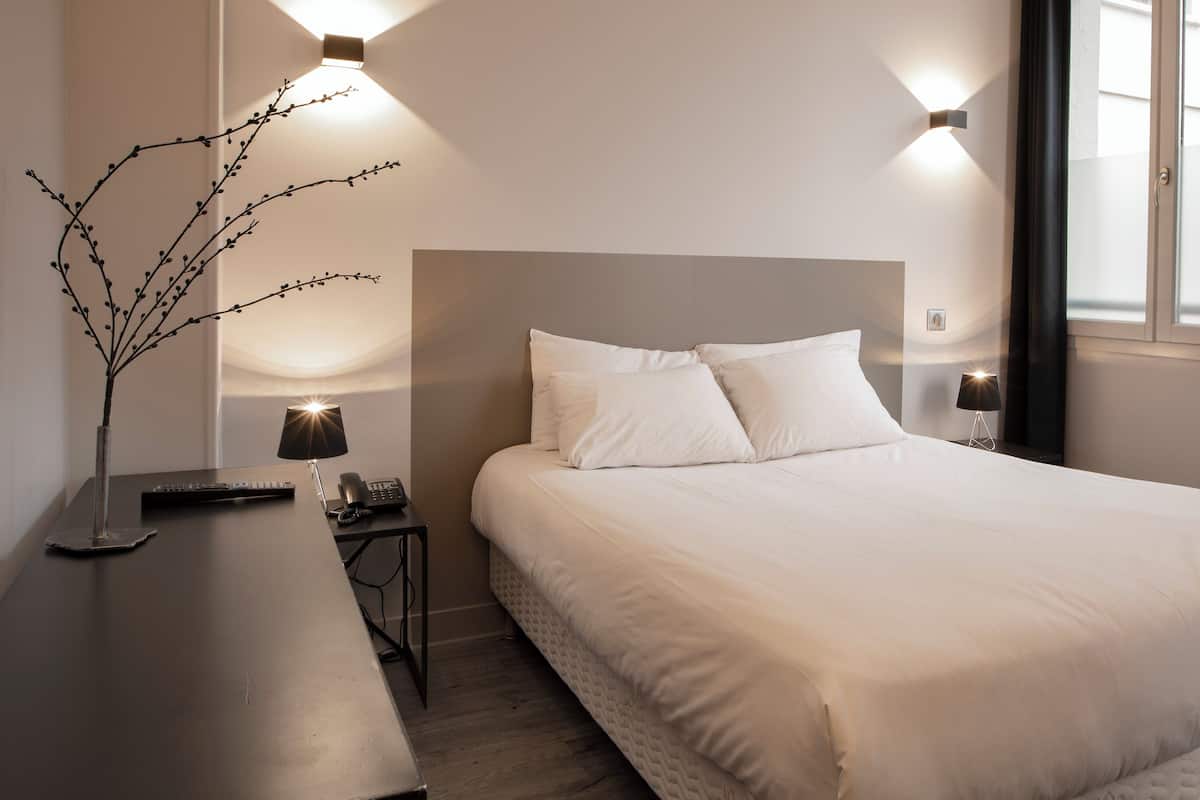 1 habitación, minibar y caja de seguridad en la habitación