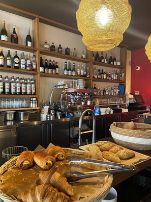 Daily buffet breakfast (EUR 14 per person)