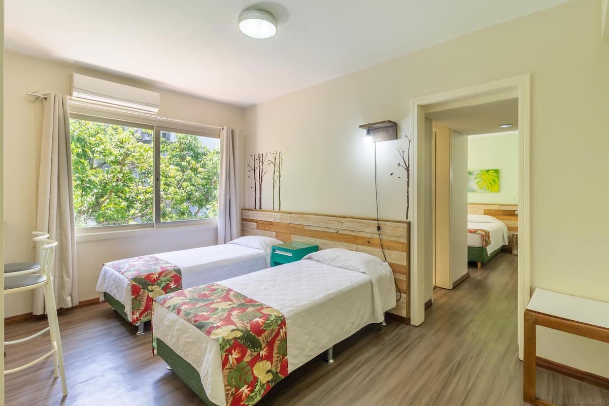 1 Schlafzimmer, Minibar, Zimmersafe, Schreibtisch