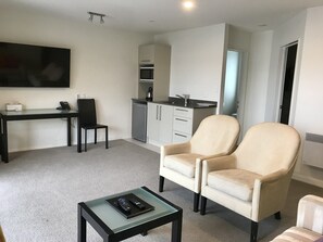 Deluxe Suite, 1 Bedroom - Salerno Motel Apartments (Christchurch)