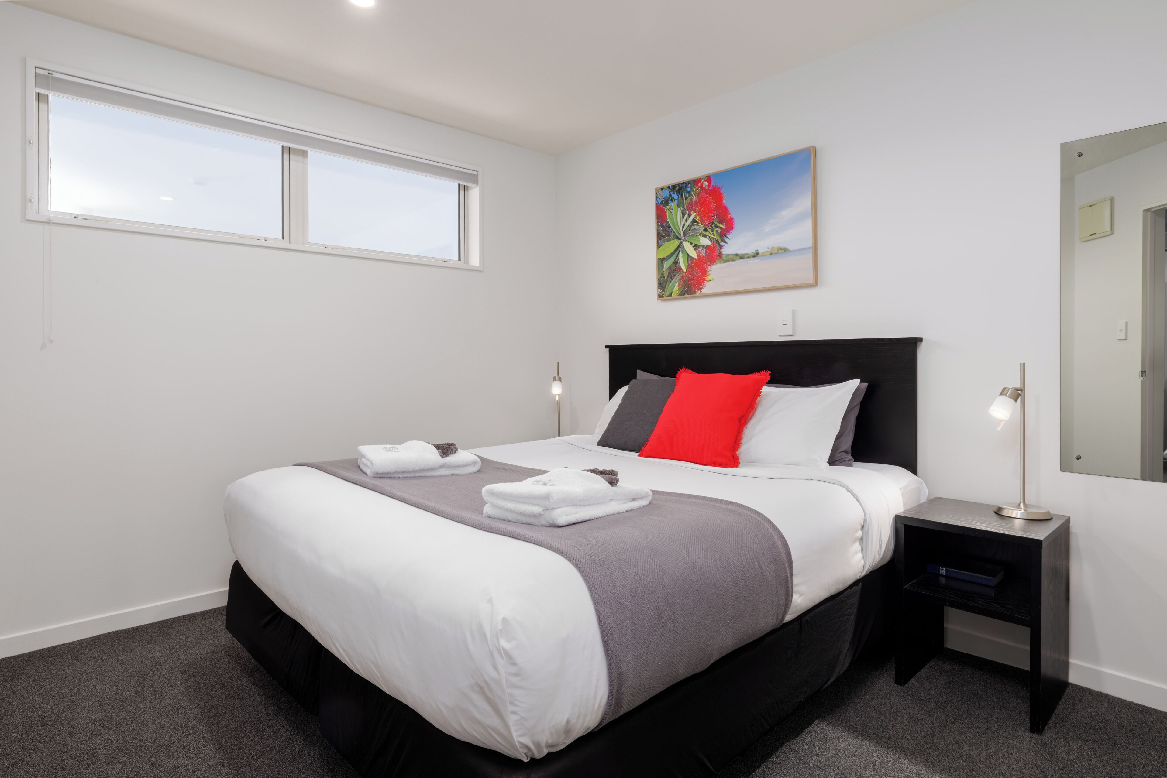 One Bedroom Apartment with Corner Spa | In-room safe, laptop workspace, soundproofing, iron/ironing board
