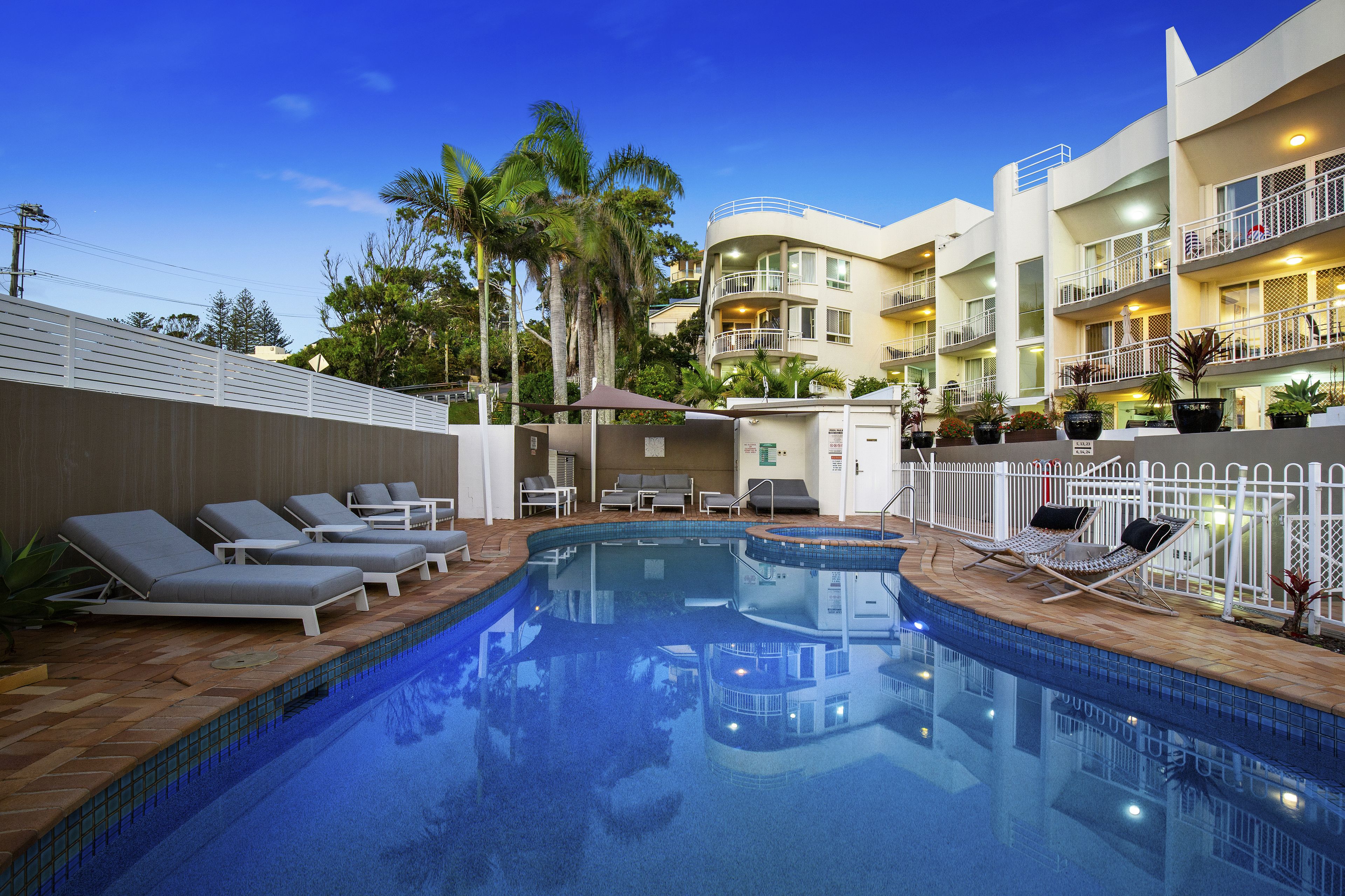 Photo - Kirra Palms Holiday Apartments