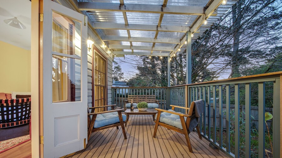 Whispering Pines Cottages