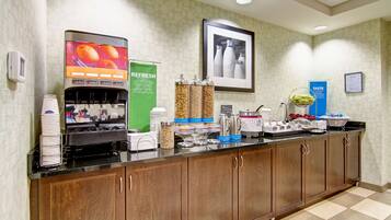 ๋งค์ผ ๋ทํ ๋ฌด๋ฃ ์์นจ ์์ฌ ํฌํจ