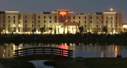 Hampton Inn & Suites by Hilton Red Deer