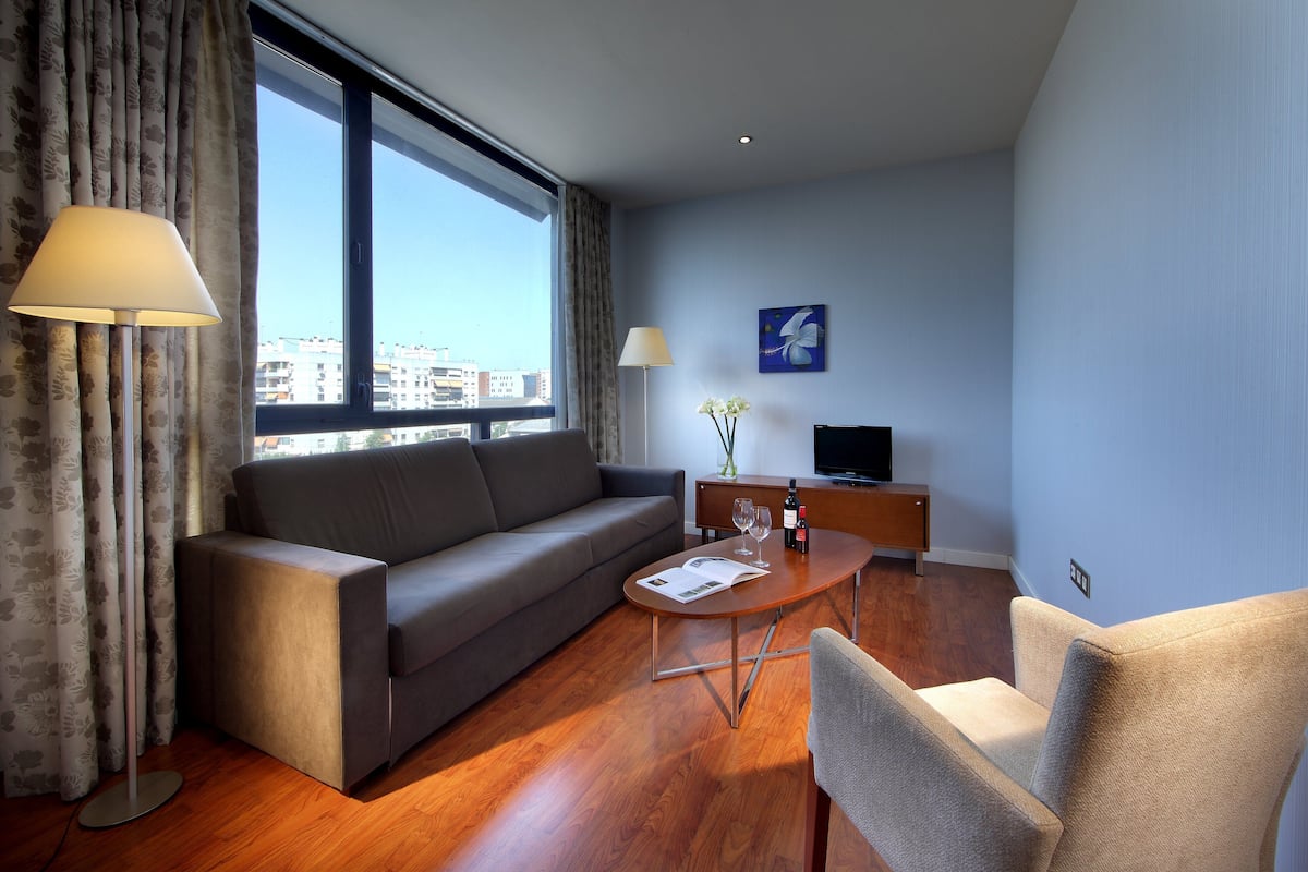 Suite Junior | 1 chambre, minibar, coffre-fort, bureau