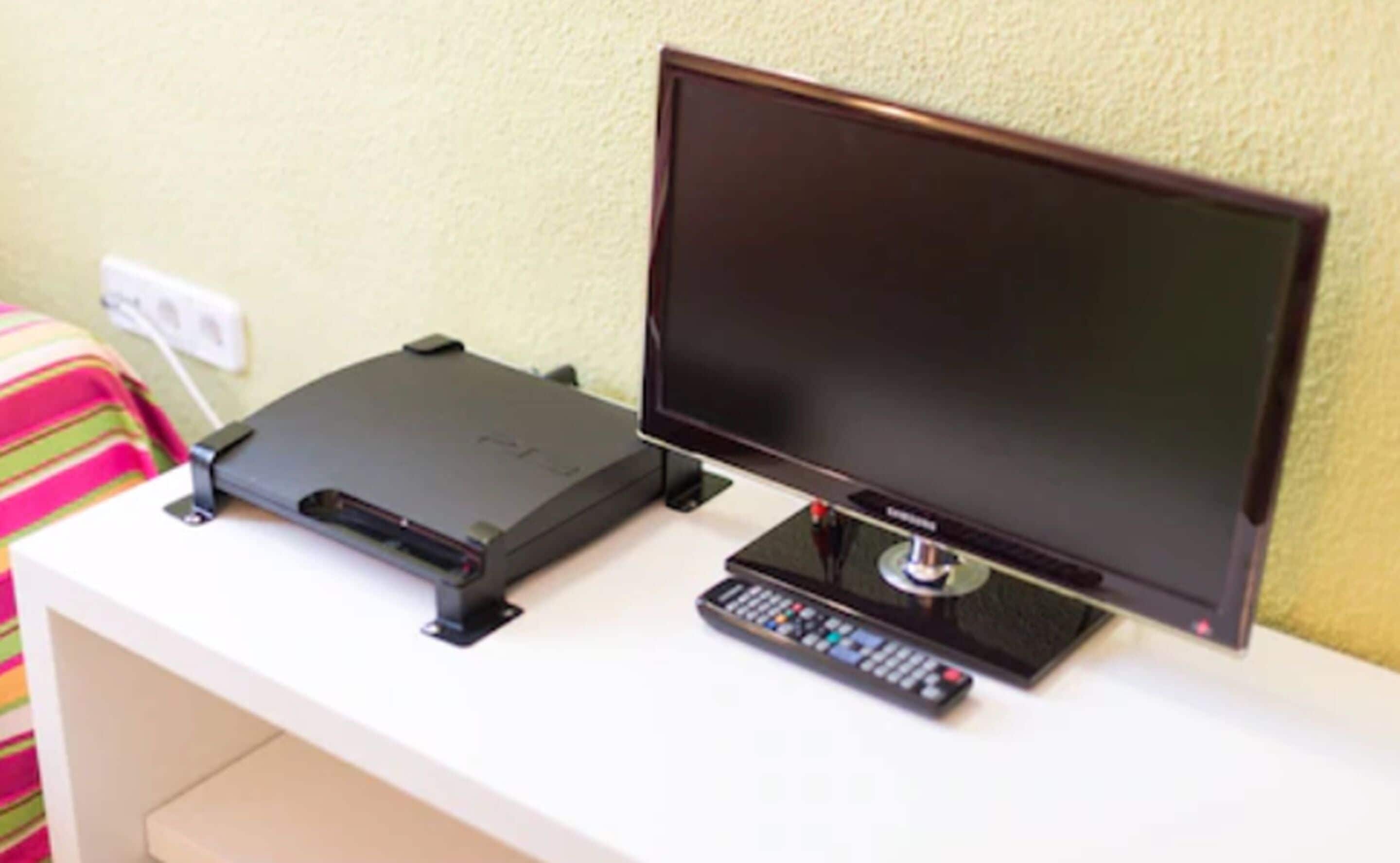 family bungalow, 2 bedrooms | room amenity