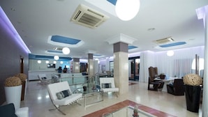Ảnh chưa phân loại, 5 trong số 60 ảnh, nút