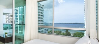 Travelers Suites Orange Cartagena