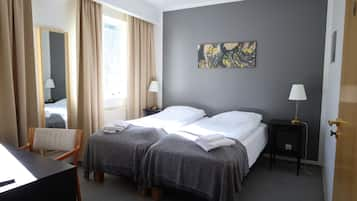 Triple Room, Private Bathroom | In-room safe, desk, iron/ironing board, free cots/infant beds