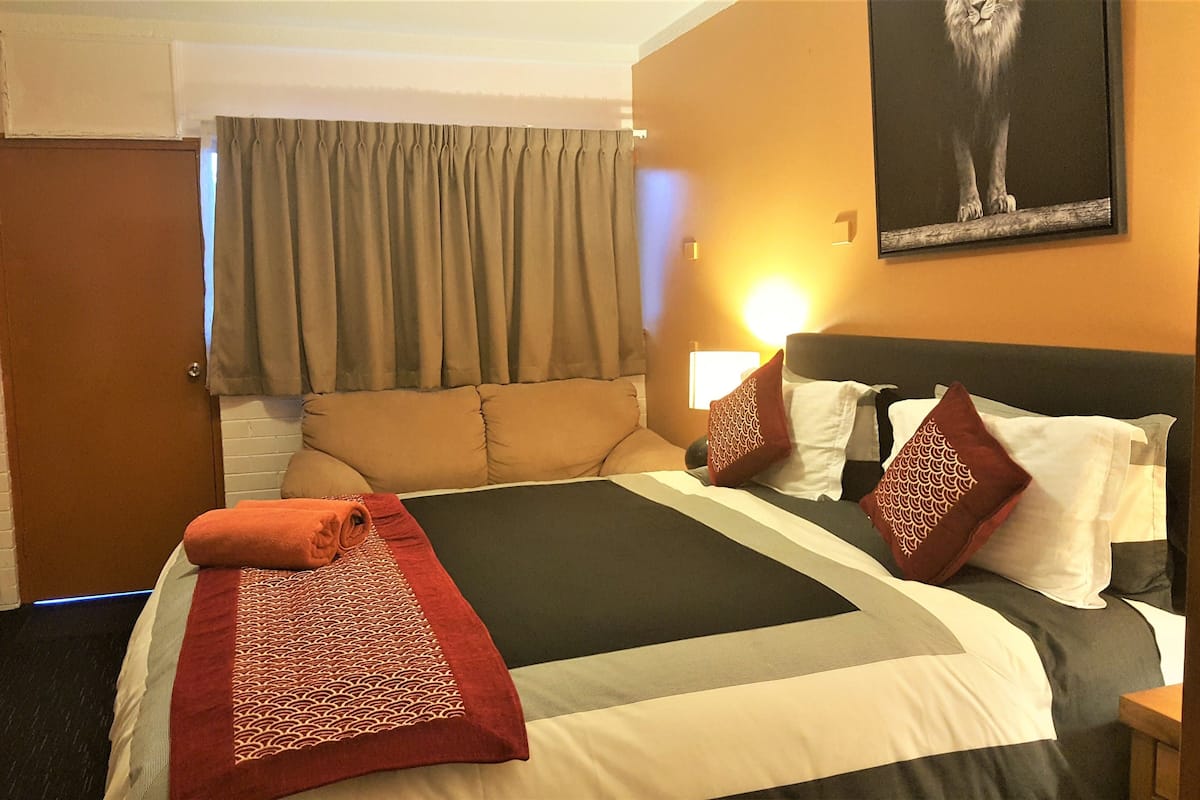 Premium bedding, pillow-top beds, minibar, desk
