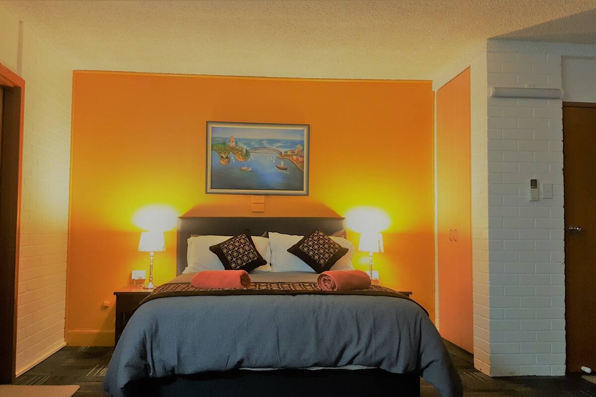 Premium bedding, pillow-top beds, minibar, desk