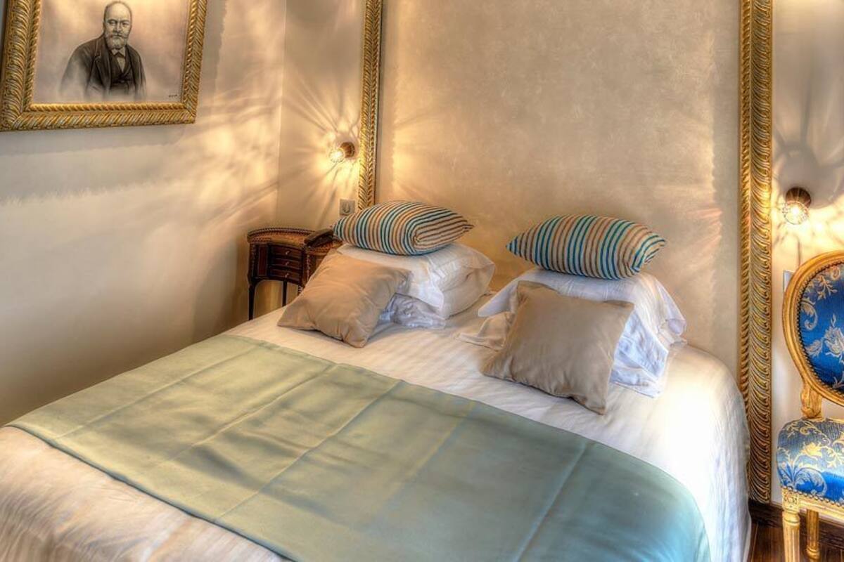 comfort double room | premium bedding, free minibar, in-room safe, desk