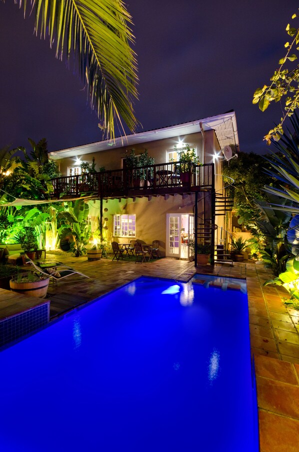 Courtyard - Villa Costa Rose (Cape Town)