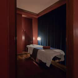 Couples treatment room(s), body treatments, aromatherapy