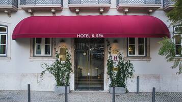 Majoituspaikan sisäänkäynti