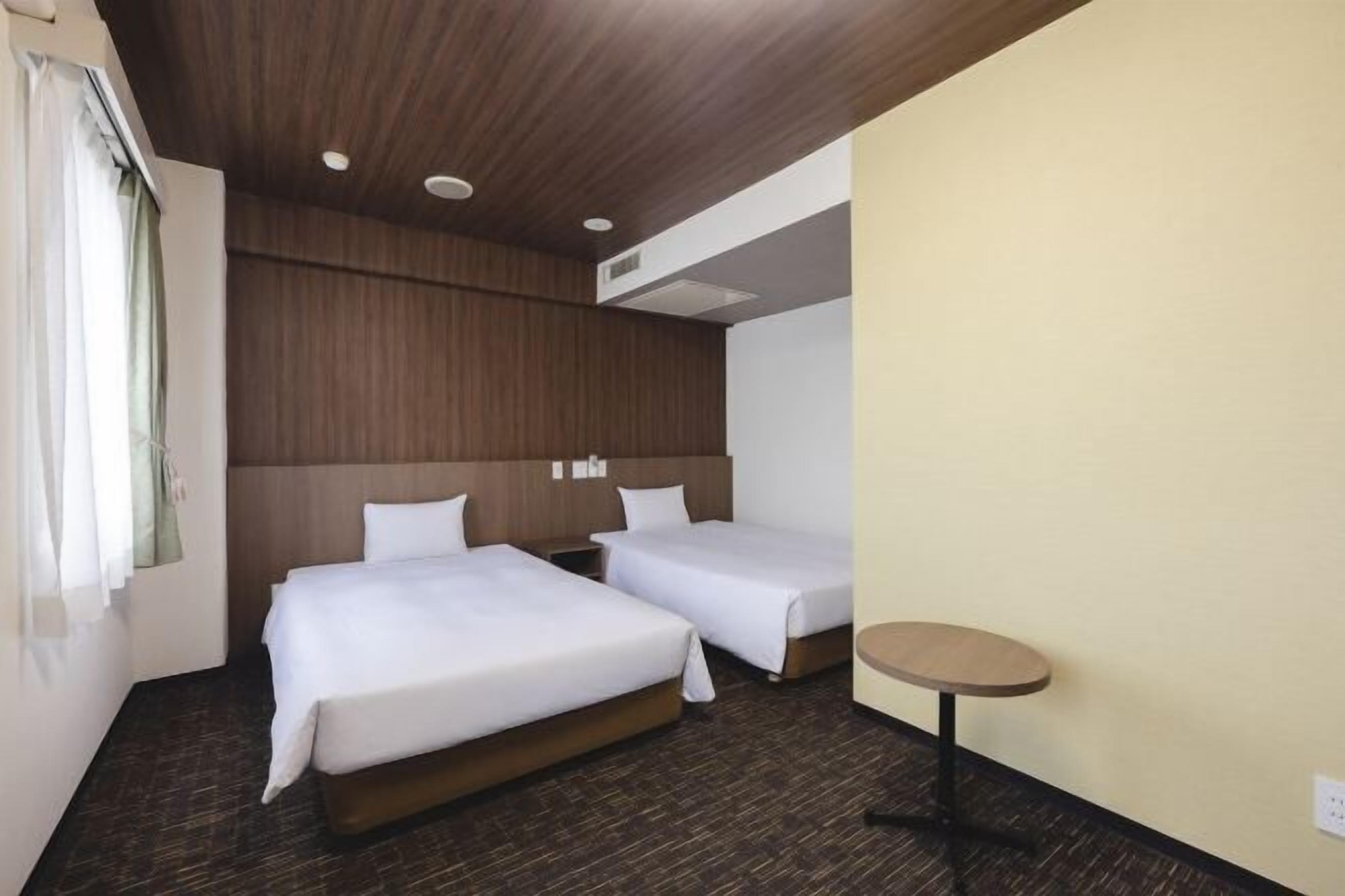 In-room safe, desk, laptop workspace, iron/ironing board