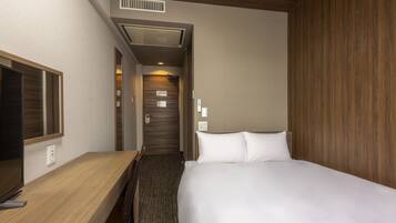 スタンダード ダブルルーム ダブルベッド 1 台 禁煙 | セーフティボックス (室内)、デスク、ノートパソコン用作業スペース、アイロン / アイロン台