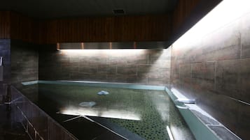 Massage/treatment rooms