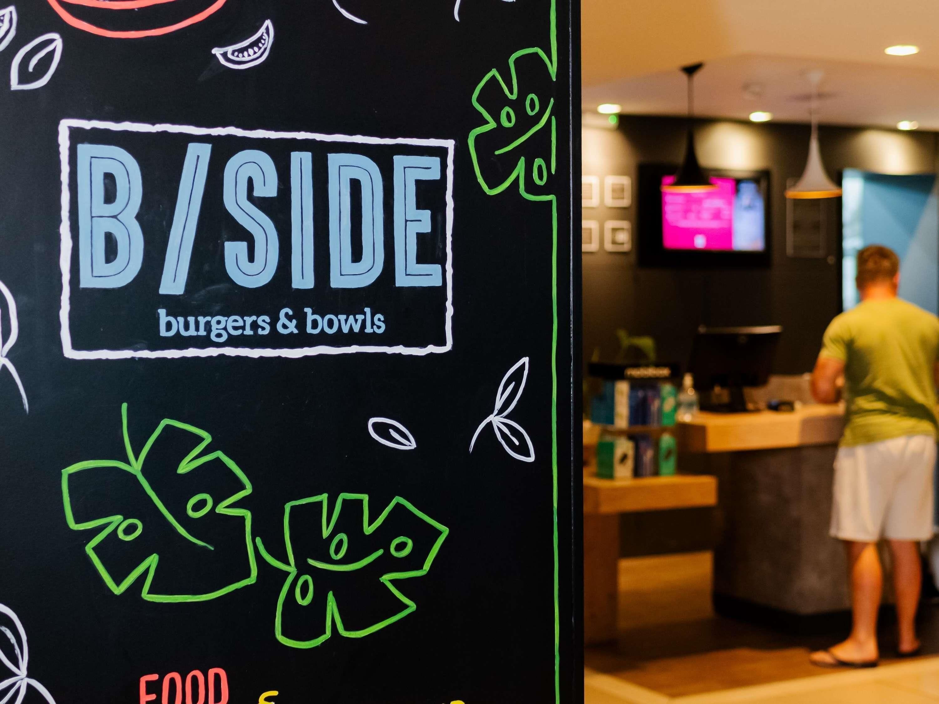 Bar (en la propiedad)