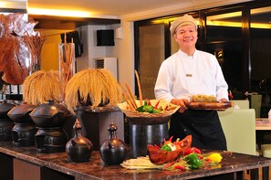 Lounge - Grand Kuta Hotel and Residence (Legian)