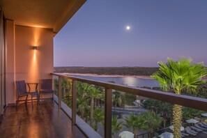 套房, 湖景 (Master) | 陽台景觀