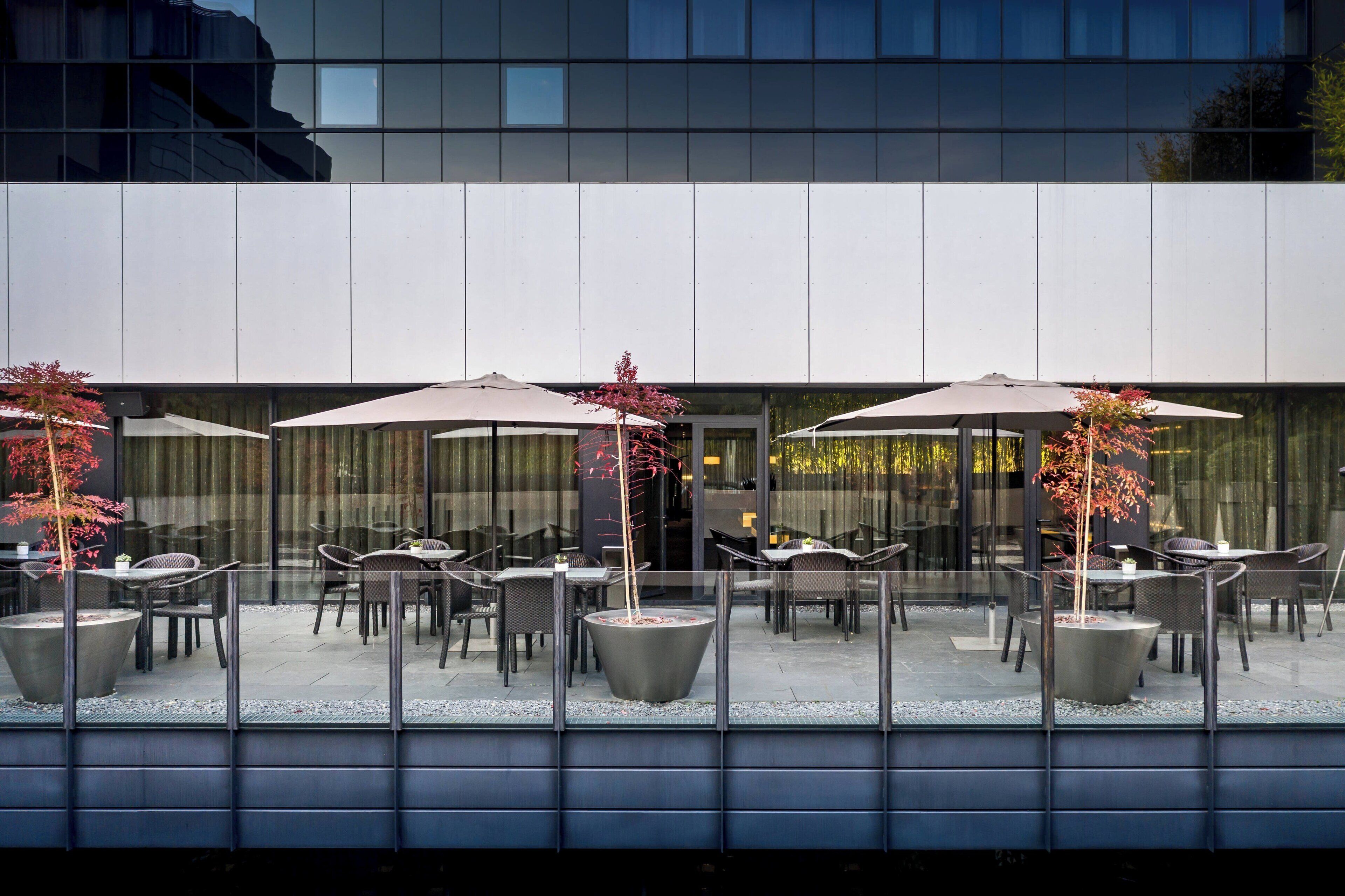 lunch and dinner served, mediterranean cuisine