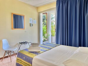 Leilighet – standard, 2 soverom | Blendingsgardiner, wi-fi (inkludert) og sengetøy