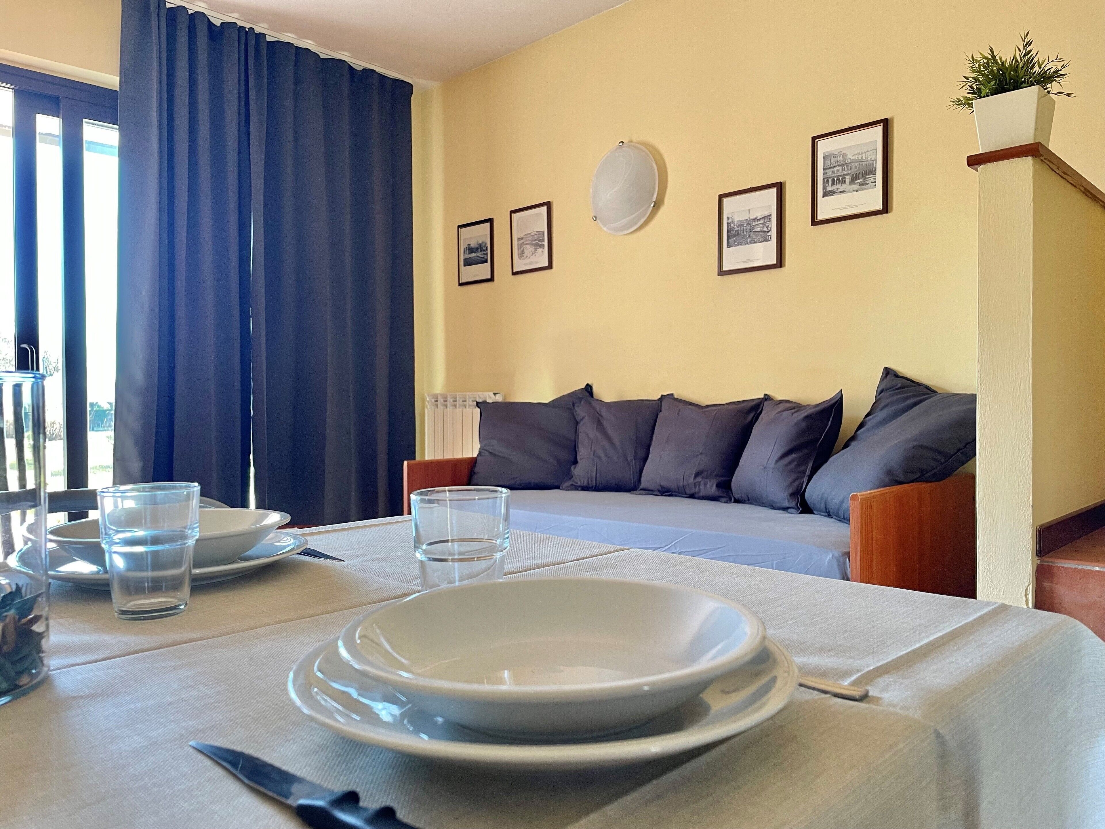 Alloggio familiare su due livelli, 1 camera da letto | Soggiorno | TV