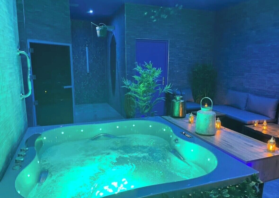 Turkish bath, hot stone massages, sports massages, body wraps