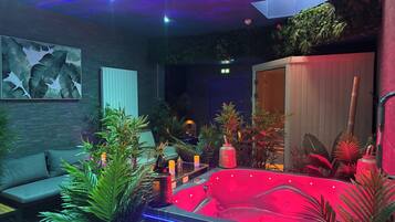 Turkish bath/hammam, hot stone massages, sports massages, body wraps