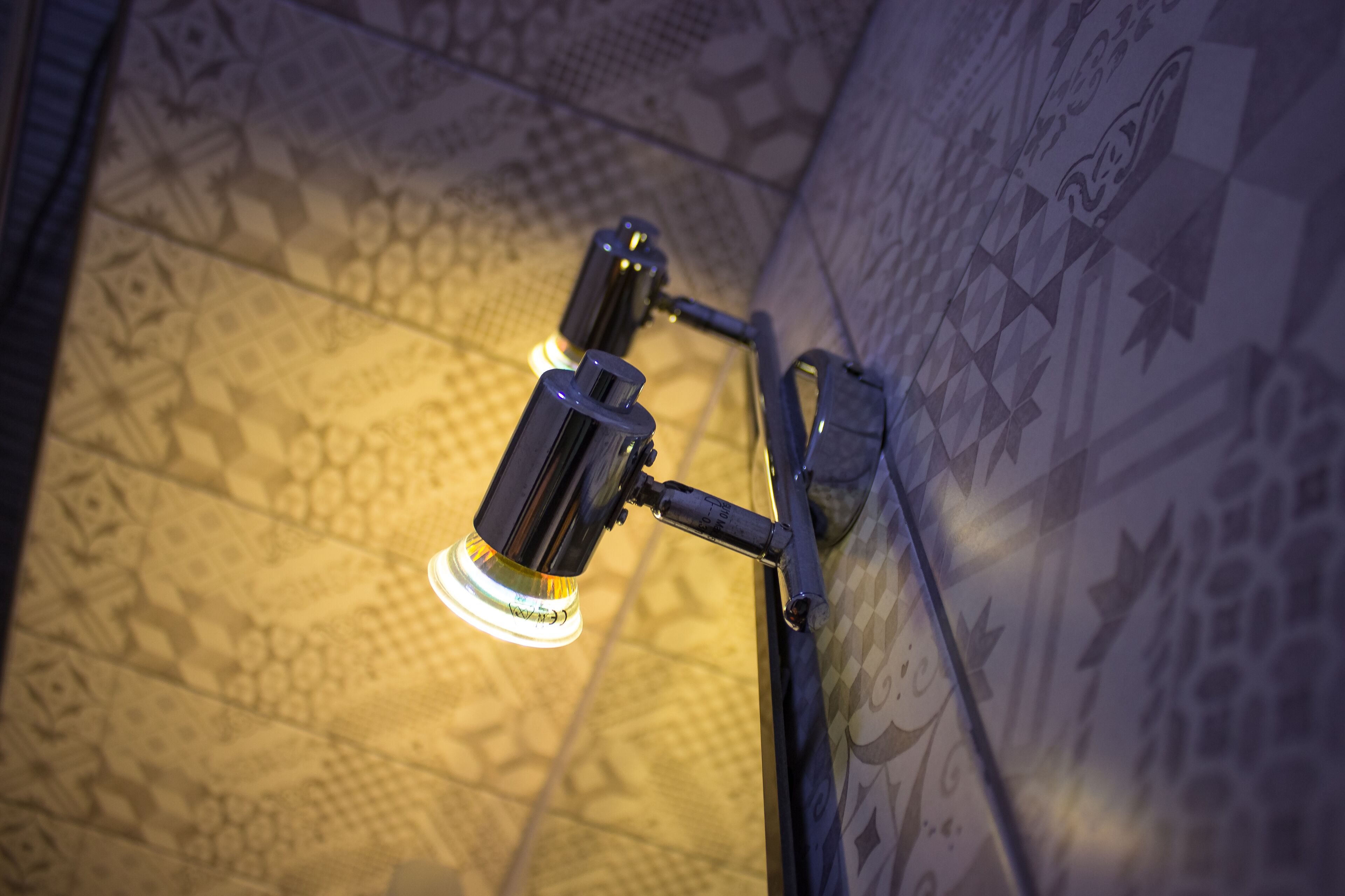 superior double room | bathroom | shower, free toiletries, hair dryer, bidet