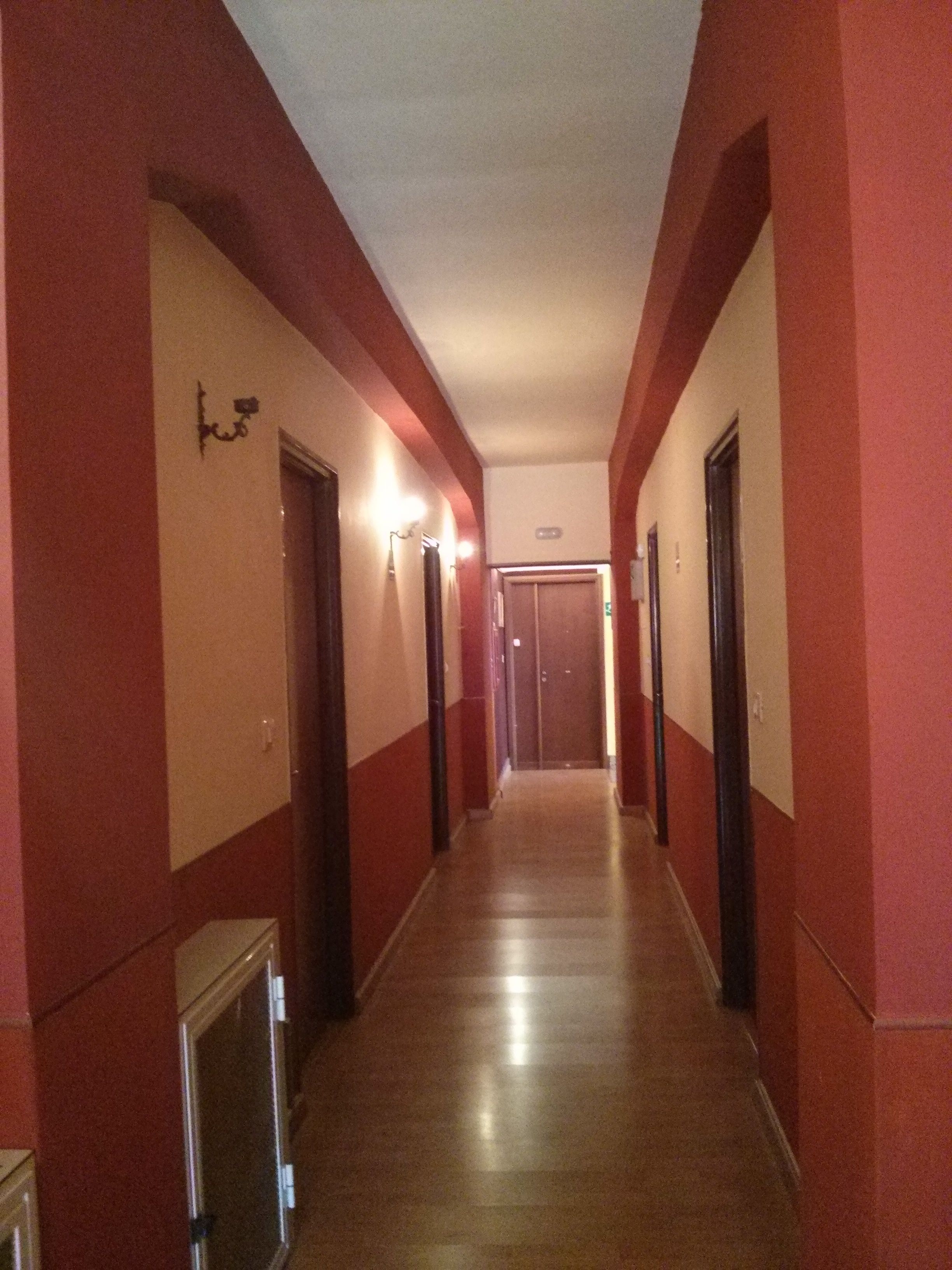 1 bedroom, desk, free wifi, bed sheets